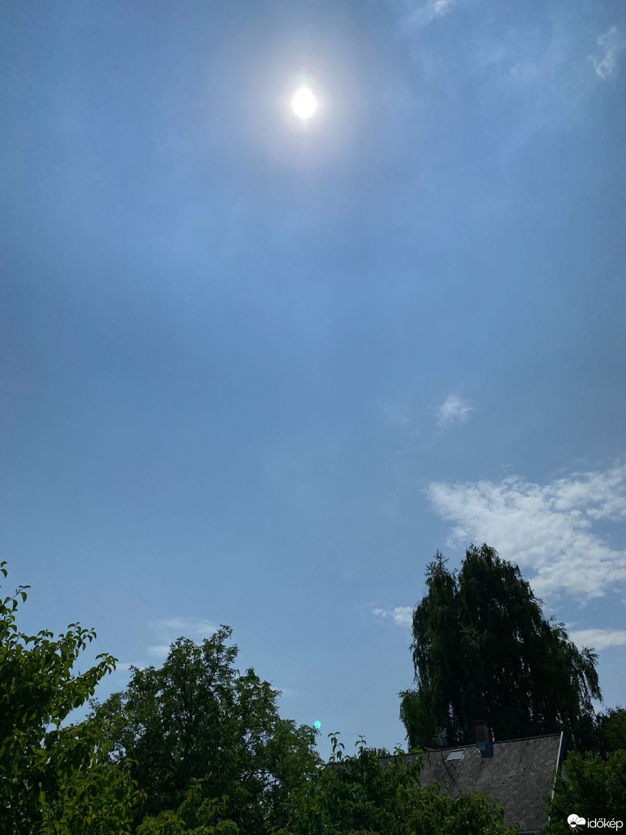 Észlelési fényképek