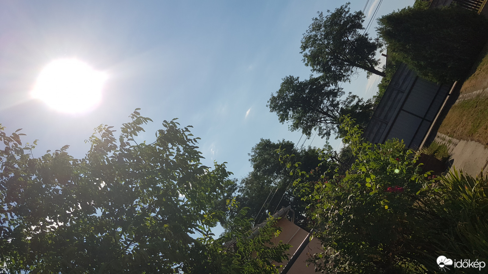 Észlelési fényképek