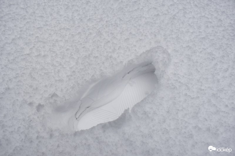 Írott-kő Kőszeg 2017.03.01. Hóvastagság átlagosan 5-10 cm Friss reggeli képek a helyszínről.