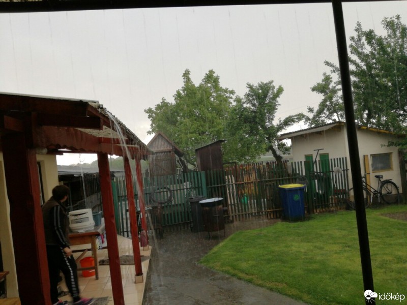 Észlelési fényképek