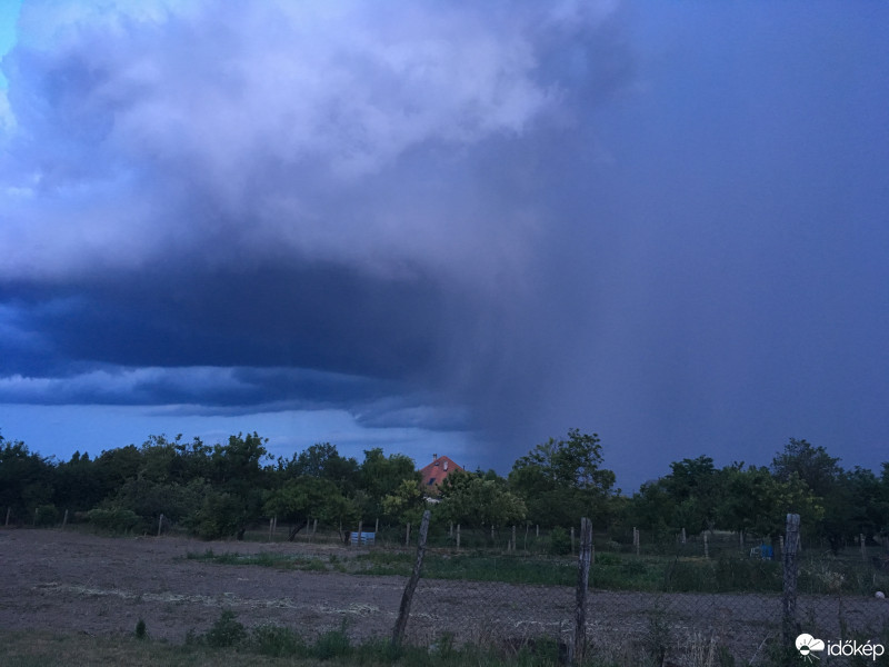 Észlelési fényképek