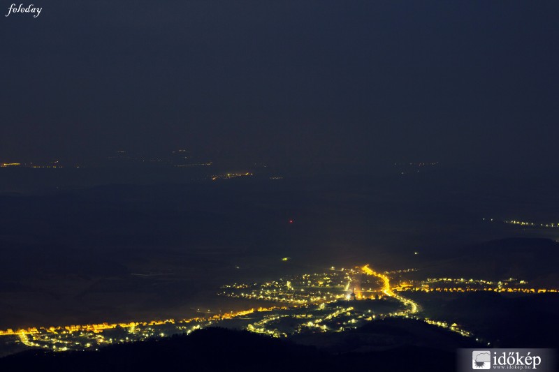 Karancslapujtő a Karancs kilátóból 