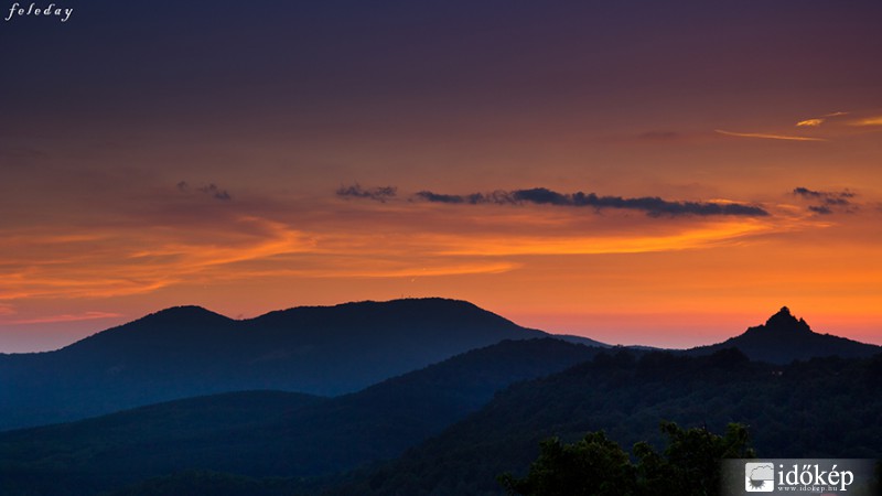 Karancs és a Salgói vár 