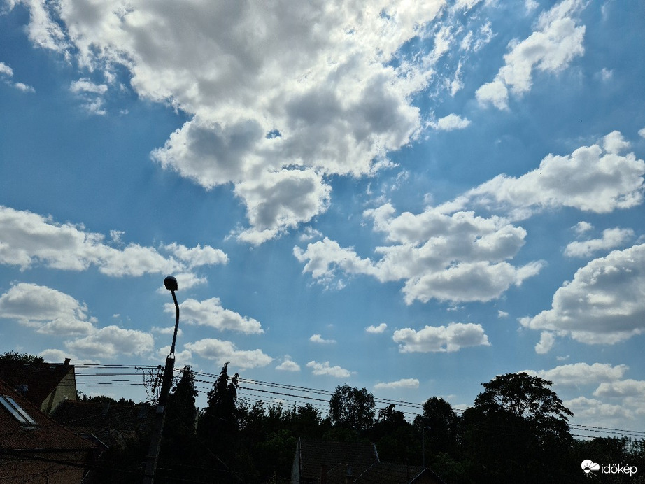 Észlelési fényképek