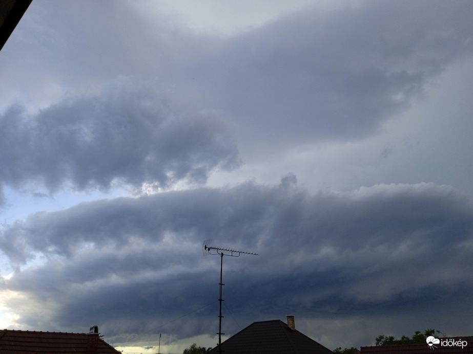 Észlelési fényképek