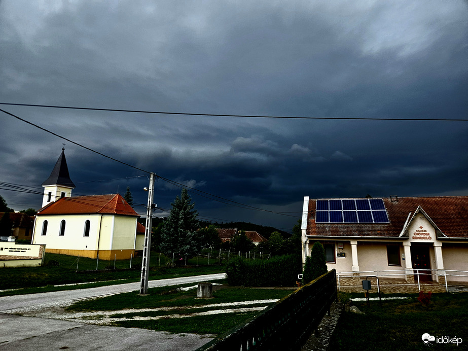 Észlelési fényképek