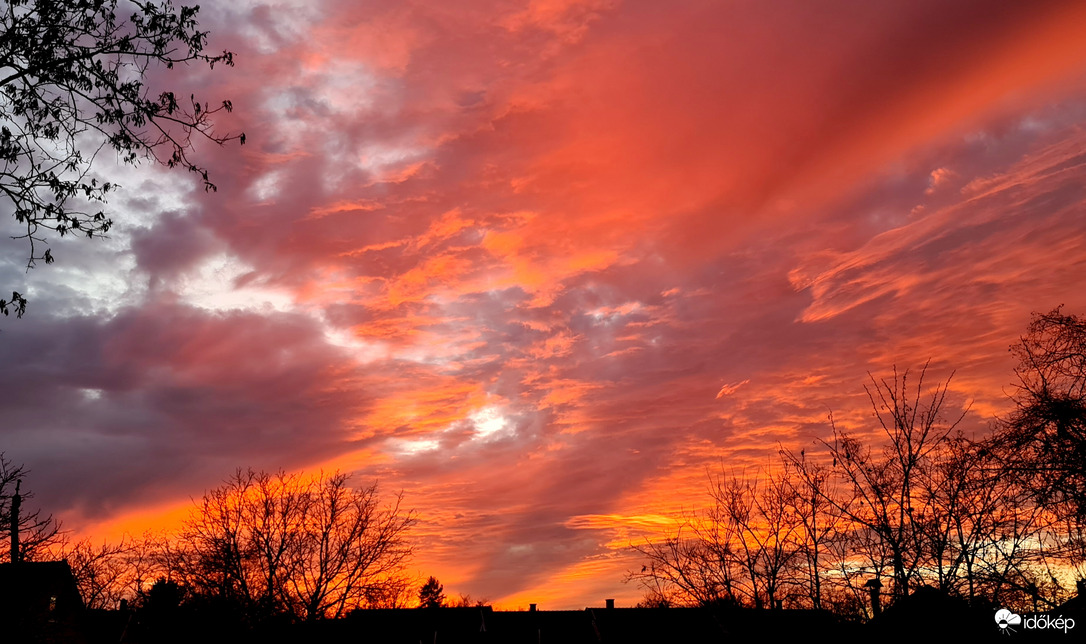 Karácsonyi naplemente