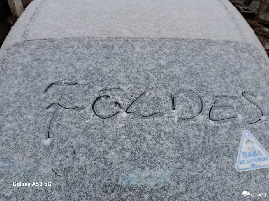 Észlelési fényképek