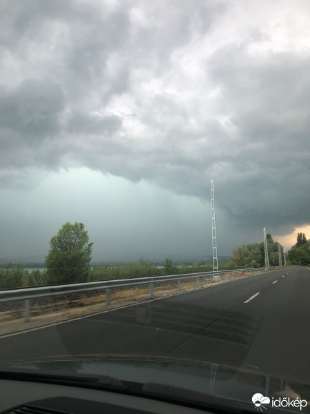 Észlelési fényképek