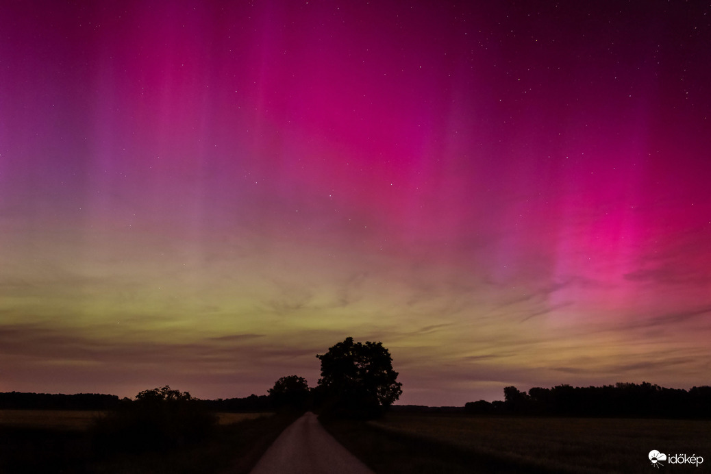 Aurora Borealis Berekböszörmény határában