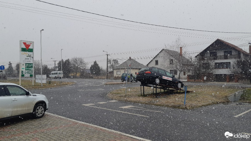 Észlelési fényképek