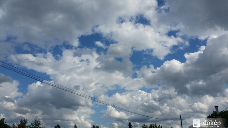 Észlelési fényképek