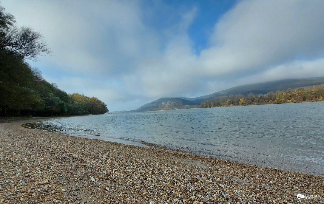 Esztergom közelében