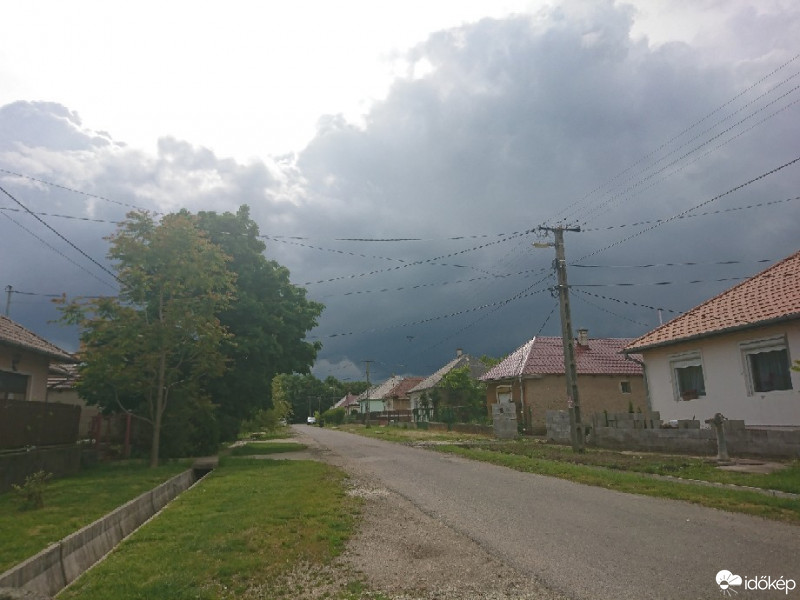 Észlelési fényképek