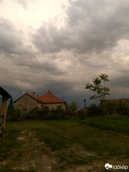 Észlelési fényképek