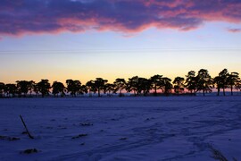 Ég és föld között