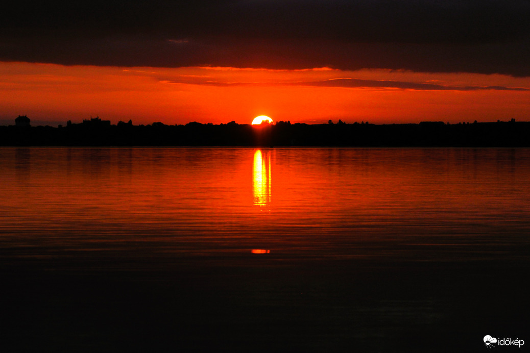 ---és ez a nap is elment