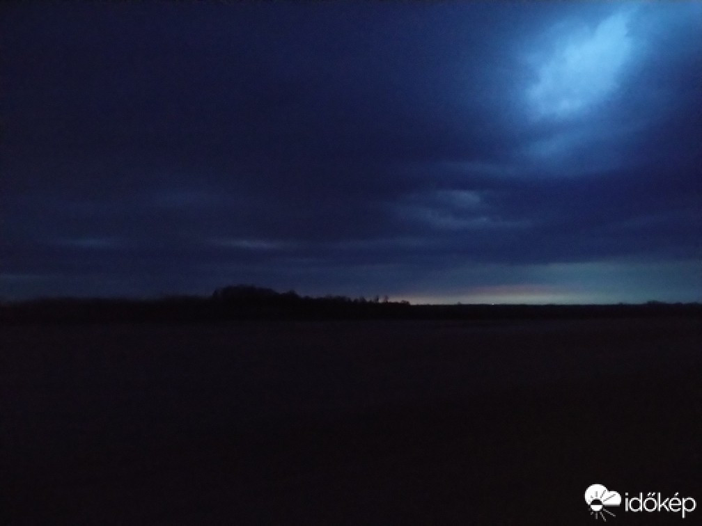 Észlelési fényképek