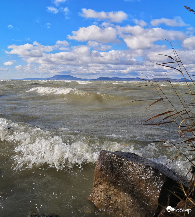 Háborgó Balaton