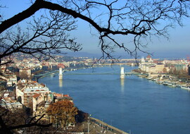 Verőfényes téli reggelen 