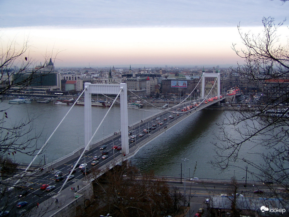 Szürke Budapest