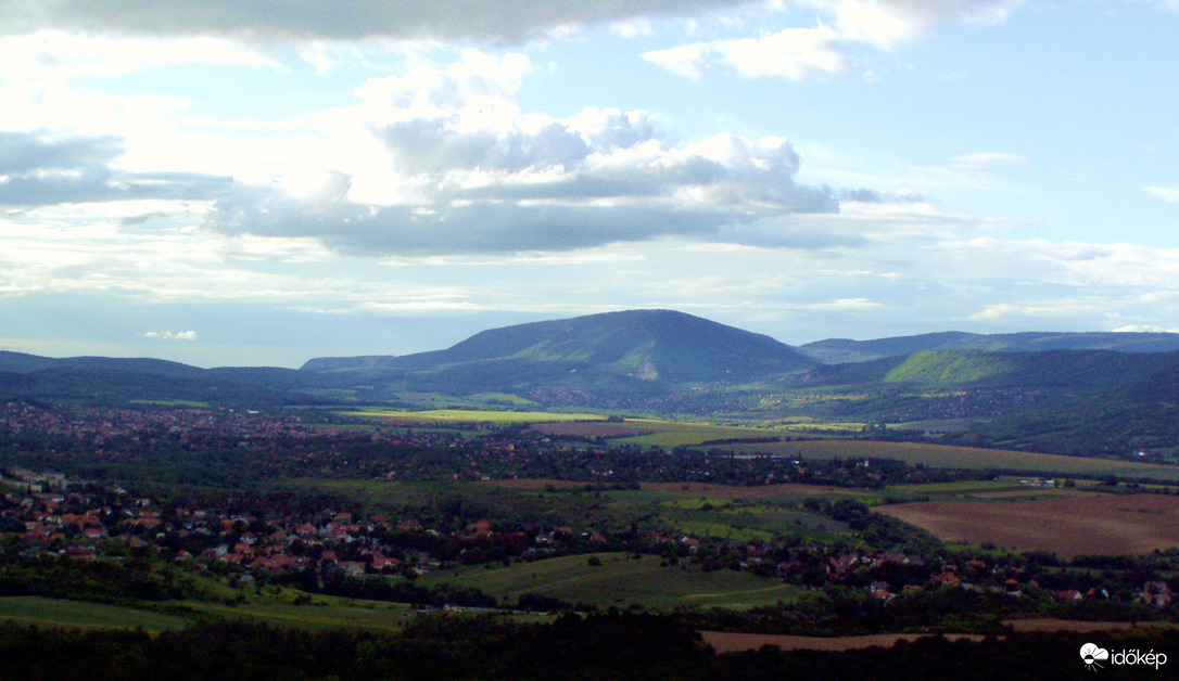 Szemben a Pilis 