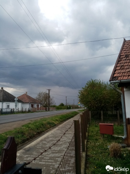 Észlelési fényképek