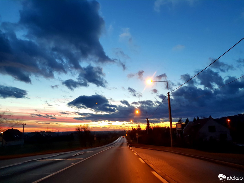 Észlelési fényképek