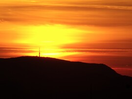 Napnyugta a Mátra fölött