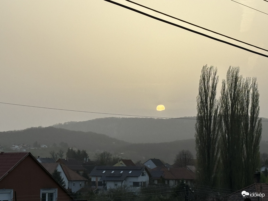 Észlelési fényképek