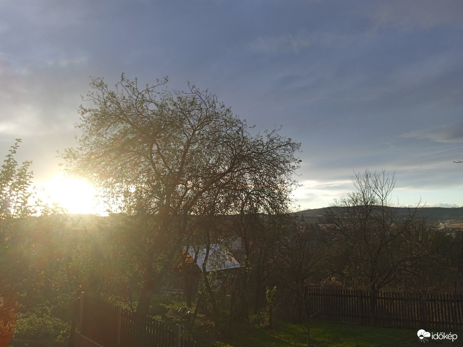 Észlelési fényképek