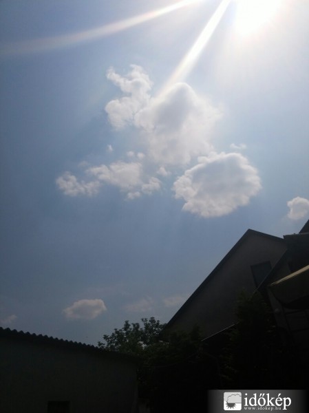 Észlelési fényképek