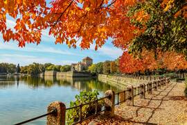 Őszi hangulat Tatán