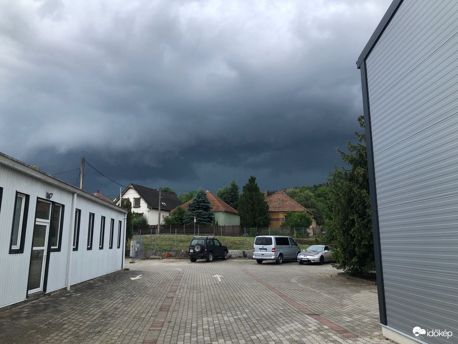 Észlelési fényképek