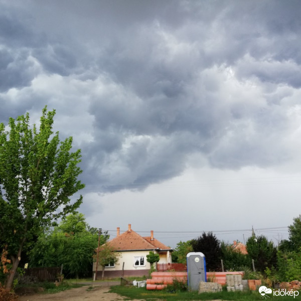 Észlelési fényképek