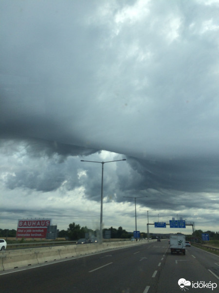 Észlelési fényképek