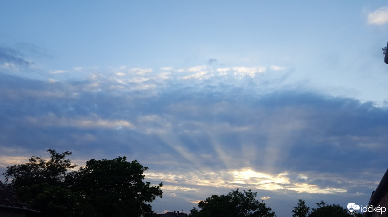 Észlelési fényképek