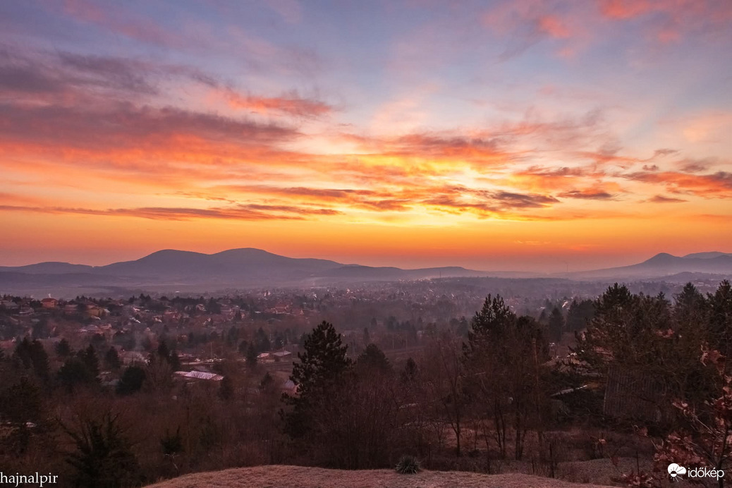 Észlelési fényképek