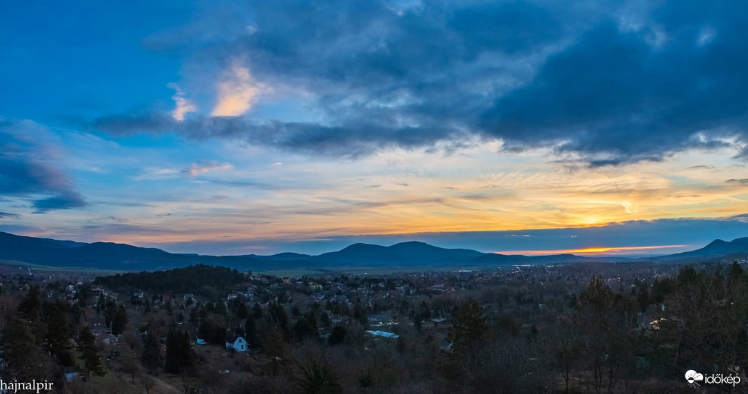 Észlelési fényképek