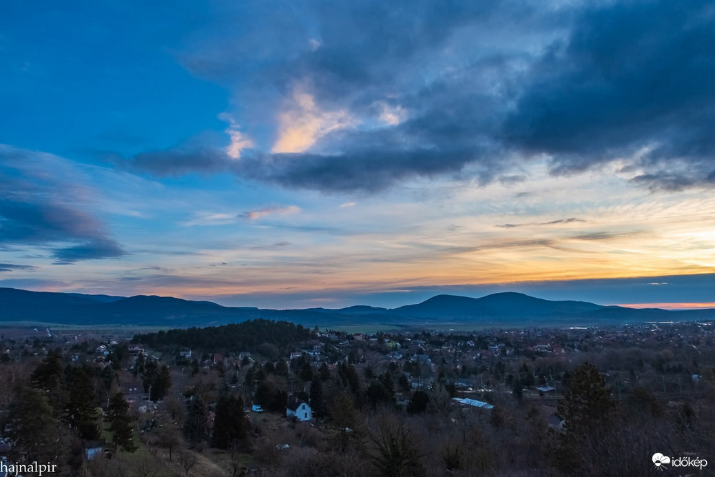 Észlelési fényképek