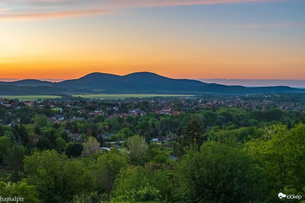 Észlelési fényképek