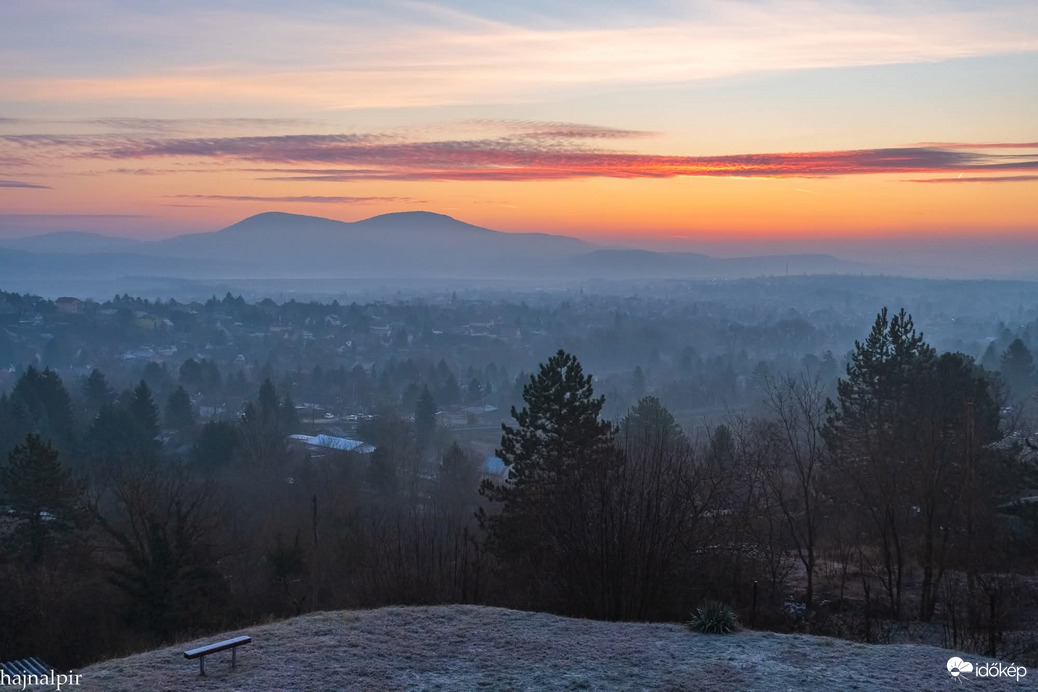 Észlelési fényképek