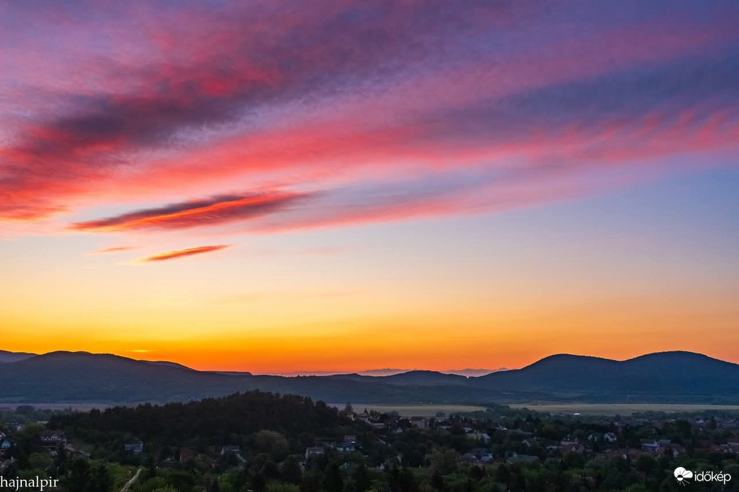 Észlelési fényképek