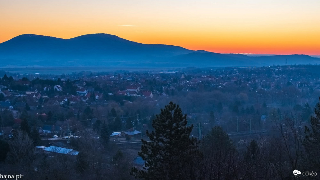 Észlelési fényképek