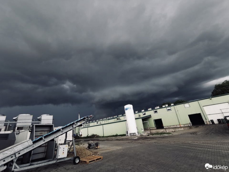 Észlelési fényképek