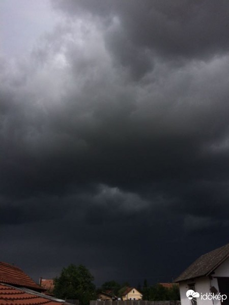 Észlelési fényképek