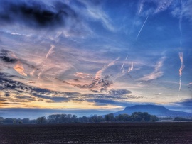 Felemás napkelte...