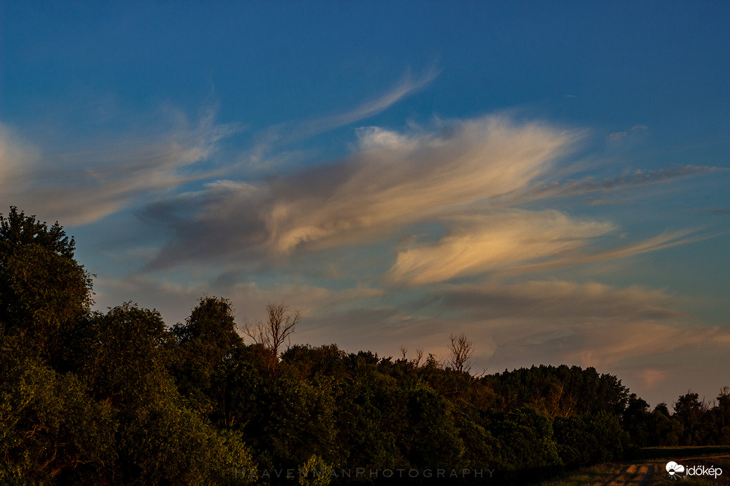 Cirrus és Ac virga felvonulás 7.