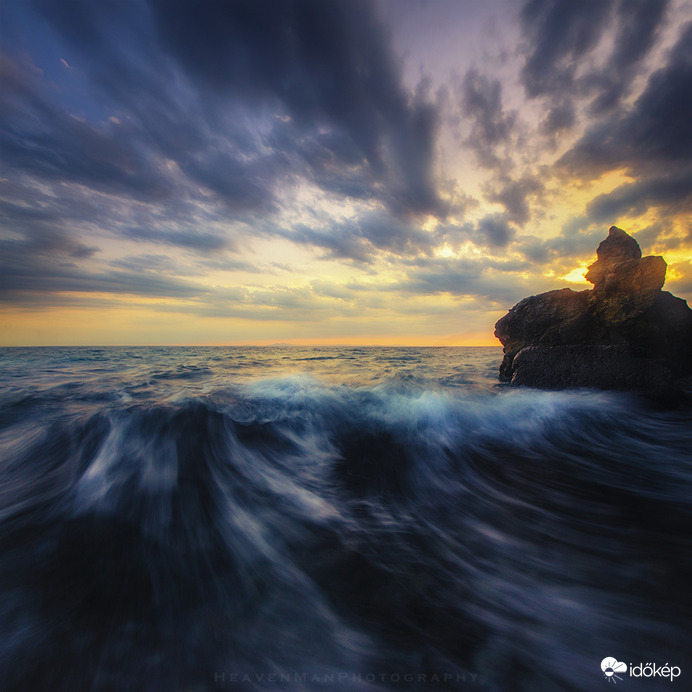 A tenger harmóniája... III. 