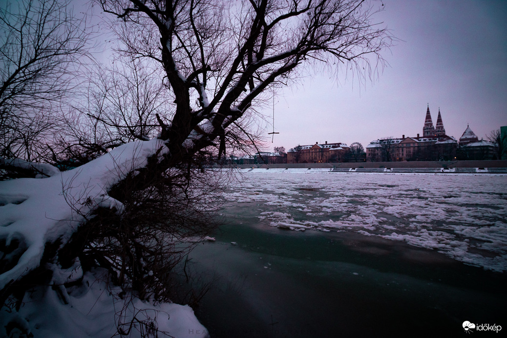Beállt a jég a Tiszán... 1. 